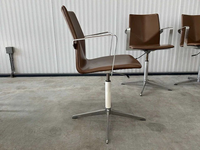 Four - conference chair (4x) - afbeelding 4 van  6