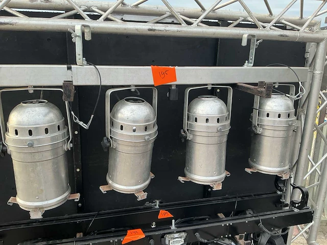 Four bar met par spot overige lichttechniek (3x) - afbeelding 2 van  3