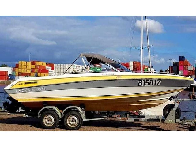 Four winns v8 - 10 persoons boot met romp zit - speedboot - afbeelding 5 van  9