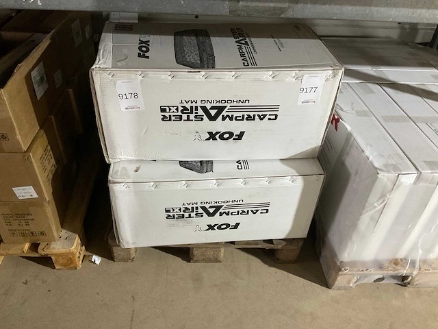 Fox carpmaster air xl unhooking mat (2x) - afbeelding 2 van  2