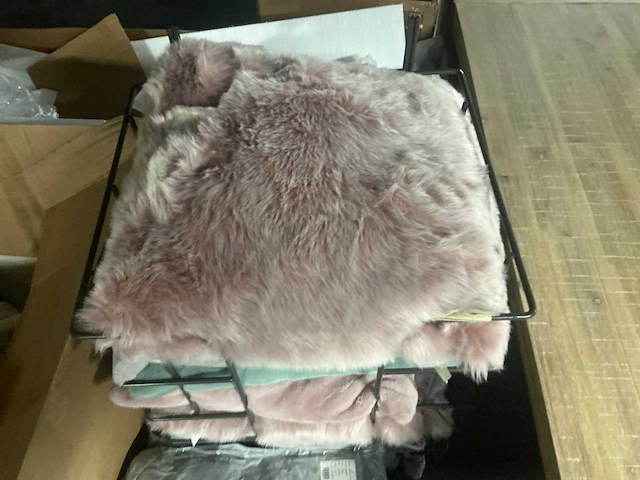 Fox fur sierkussen (15x) - afbeelding 3 van  4