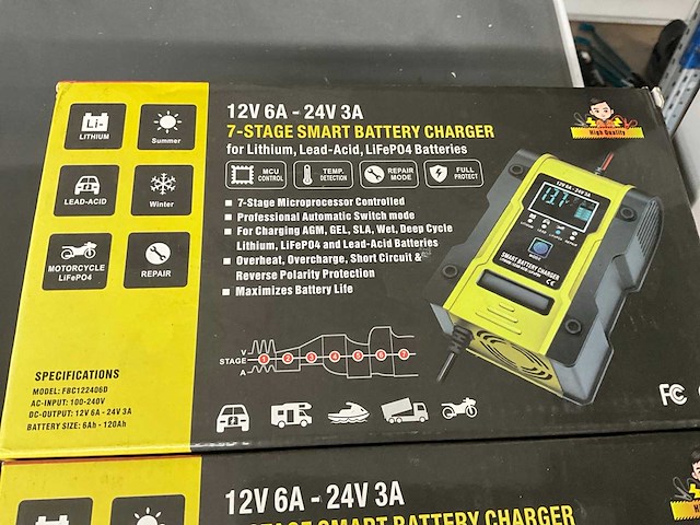 Foxsur fcb122406d acculader (2x) - afbeelding 1 van  1