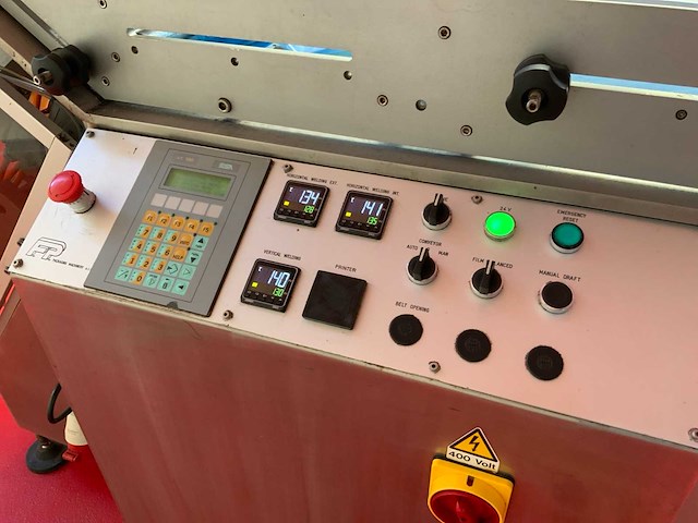Fp packaging machinery vffs verticale vorm-, vul- en sealmachine inclusief rvs portioneer vulunit - afbeelding 2 van  34