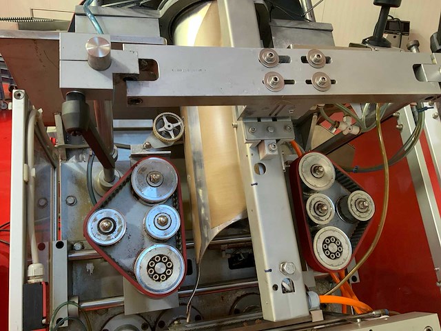 Fp packaging machinery vffs verticale vorm-, vul- en sealmachine inclusief rvs portioneer vulunit - afbeelding 7 van  34