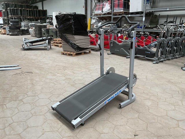 Fp walkerplus opklapbare loopband - afbeelding 3 van  5