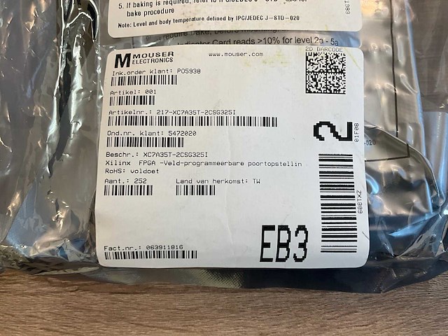 Fpga field programmable gate array (498x) - afbeelding 3 van  5