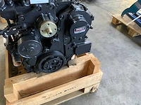 Fpt 4 cilinder motor - afbeelding 6 van  9