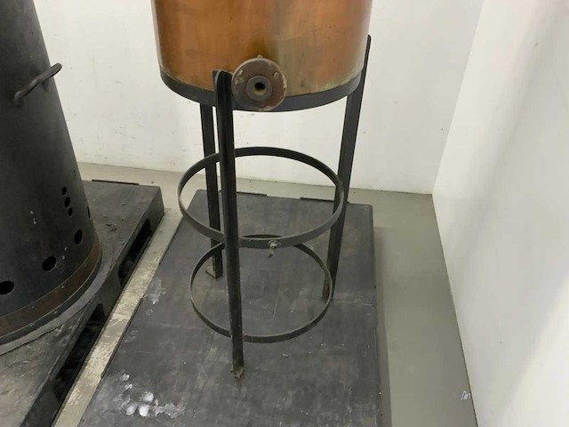 Fr. d'hondt - decoratieve antieke distilleerketel - afbeelding 2 van  12