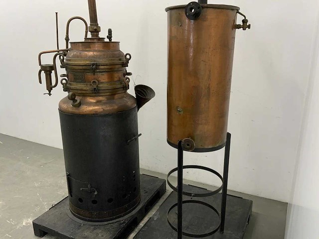 Fr. d'hondt - decoratieve antieke distilleerketel - afbeelding 3 van  12