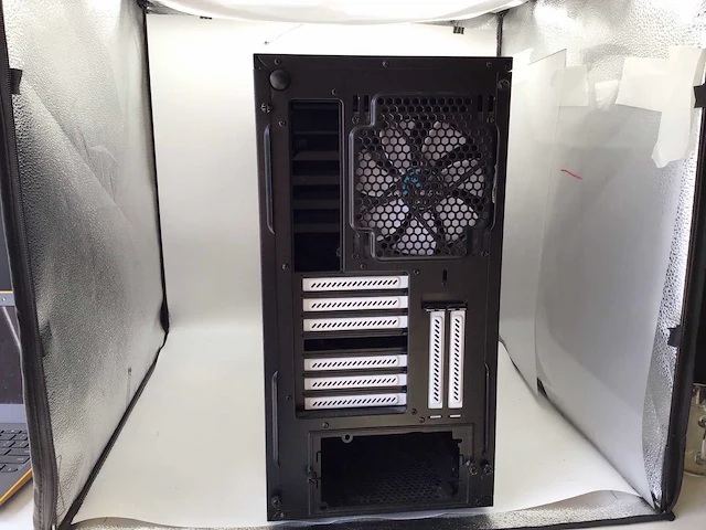 Fractal design fd-ca-def-r6-bk stealth game computer behuizing - afbeelding 4 van  6