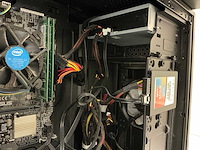 Fractal desktop met monitor - afbeelding 8 van  8