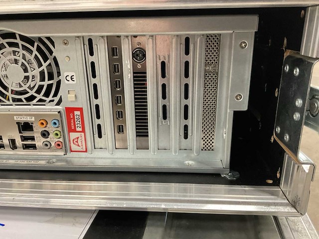 Fractal watchout display server - afbeelding 3 van  4