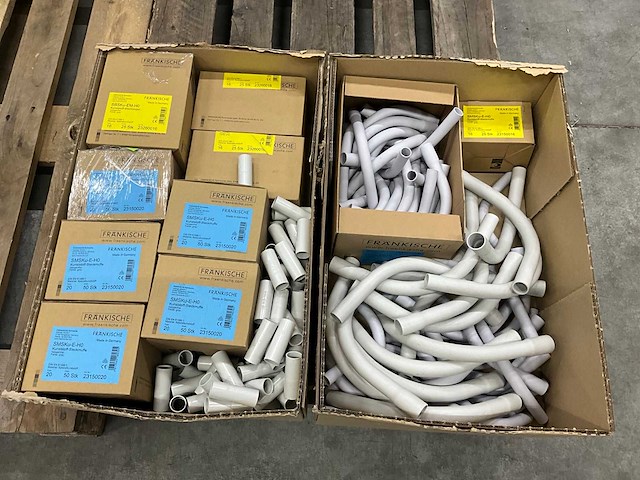 Fraenkische diverse pvc bochten en koppelstukken (500x) - afbeelding 1 van  8