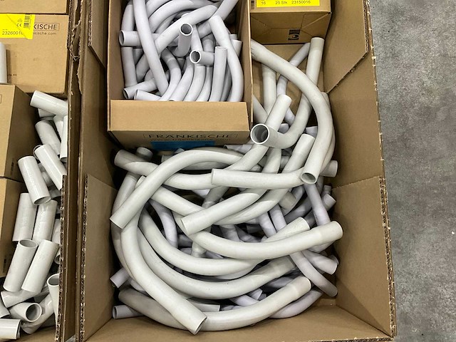 Fraenkische diverse pvc bochten en koppelstukken (500x) - afbeelding 7 van  8