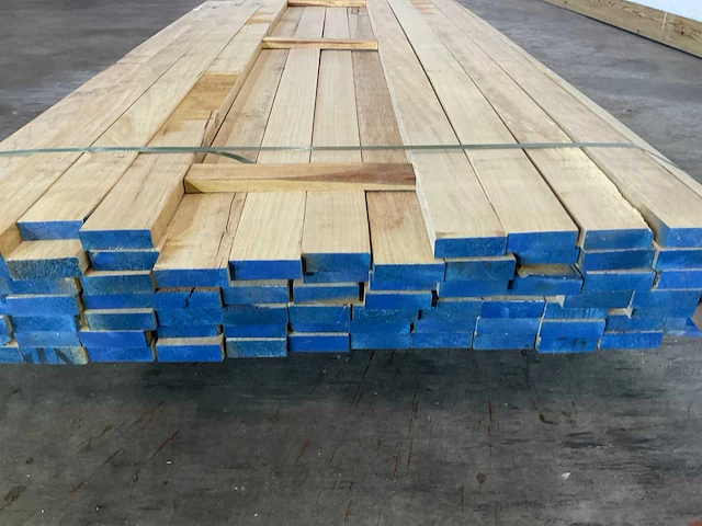 Fraké plank - 245x7,5x2,3 cm (83x) - afbeelding 4 van  5