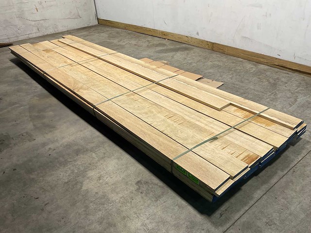 Fraké plank - 425x15,5x2,3 cm (31x) - afbeelding 1 van  7