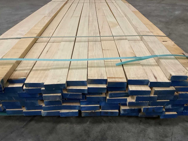 Fraké plank - 545x7,5x2,3 cm (35x) - afbeelding 4 van  5