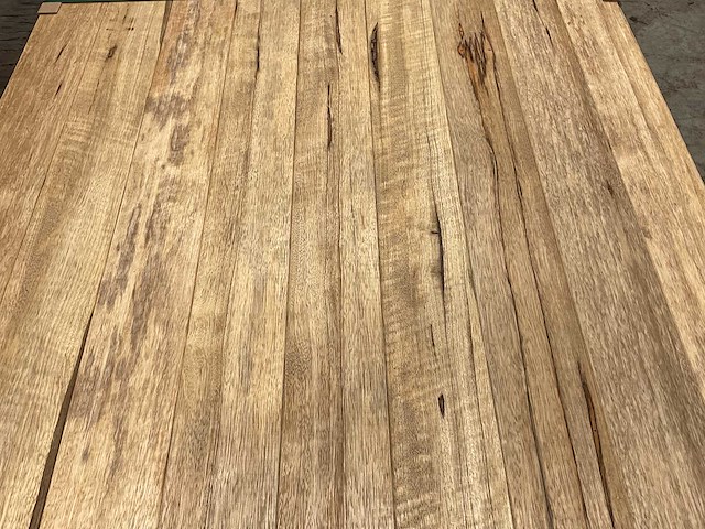 Fraké plank mes- en groef verbinding 215x11,7x2 cm (96x) - afbeelding 5 van  9