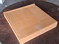 Frame bijzettafel | goudkleurig, 2026 - afbeelding 5 van  5