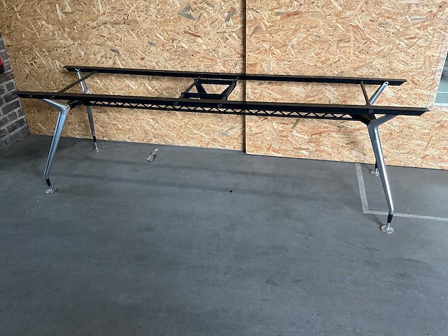 Frame bureautafel 233x58x70cm (3x) - afbeelding 1 van  4