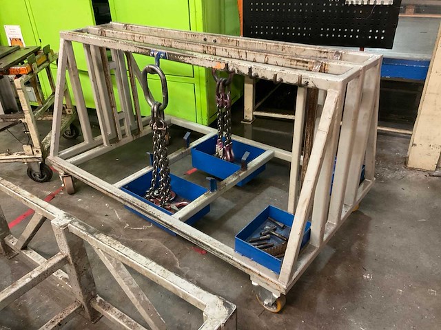 Frame met hijskettingen en met kantelinrichting - afbeelding 5 van  12