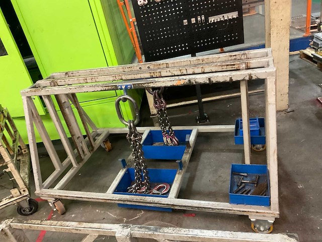 Frame met hijskettingen en met kantelinrichting - afbeelding 6 van  12