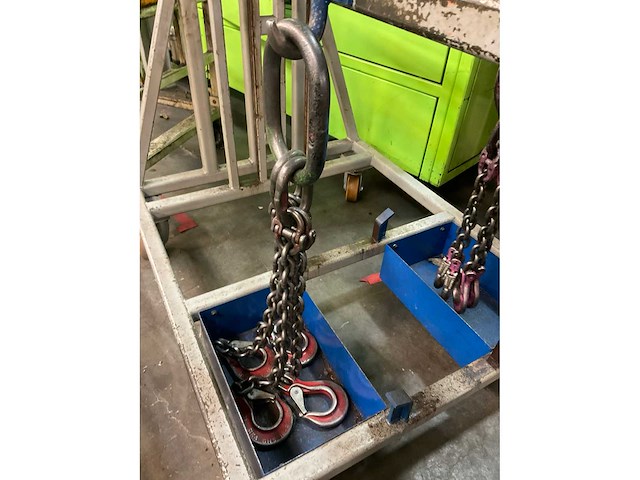 Frame met hijskettingen en met kantelinrichting - afbeelding 8 van  12