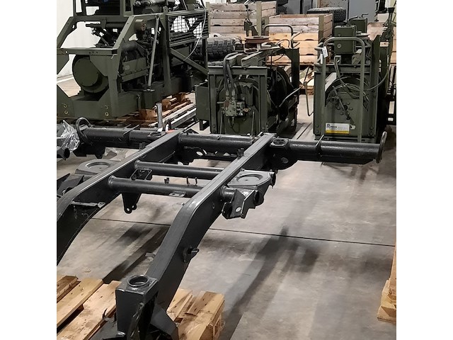 Frame/chassis, mercedes-benz - afbeelding 8 van  11