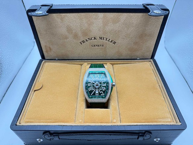 Franck muller vanguard | 44mm | diamonds | green - afbeelding 10 van  13