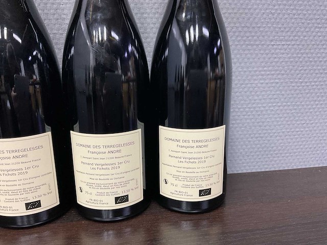 Francoise andre pernand vergelesses fichots rouge 2019 (3x) - afbeelding 3 van  3