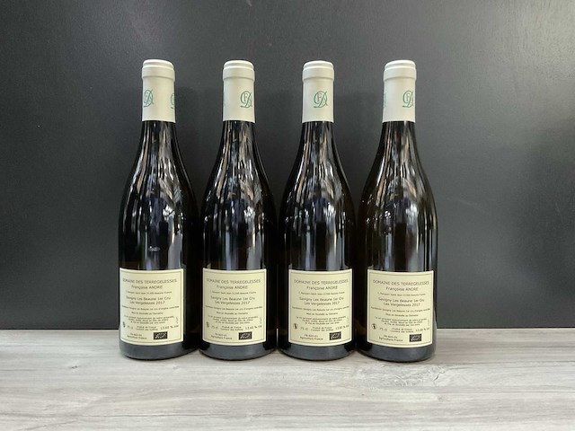 Francoise andre savigny-les-beaune 1er cru vergelesses 2017 (4x) - afbeelding 2 van  3