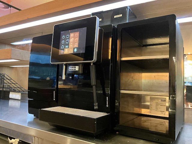 Franke - a 600 - volautomatische koffiemachine - afbeelding 7 van  11