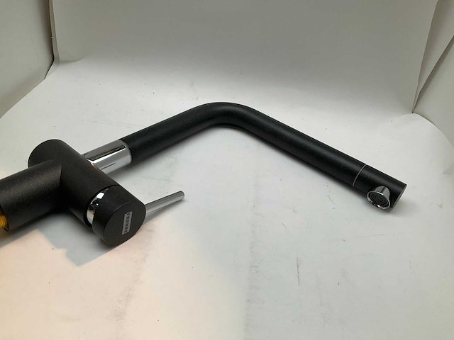 Franke active plus onyx chrome keukenmengkraan met draaibare uitloop - afbeelding 2 van  7