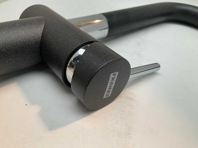 Franke active plus onyx chrome keukenmengkraan met draaibare uitloop - afbeelding 3 van  7