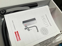 Franke touch 3 helix kokendwaterkraan met boiler 4,7l 3-in-1 industrial black - afbeelding 3 van  17