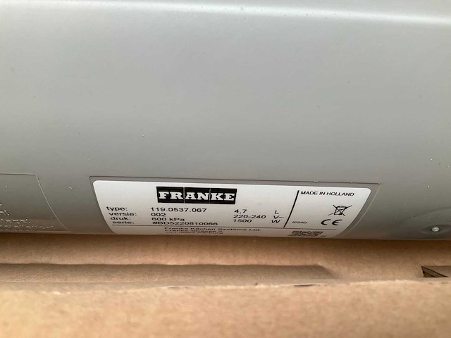 Franke touch 3 helix kokendwaterkraan met boiler 4,7l 3-in-1 industrial black - afbeelding 5 van  17