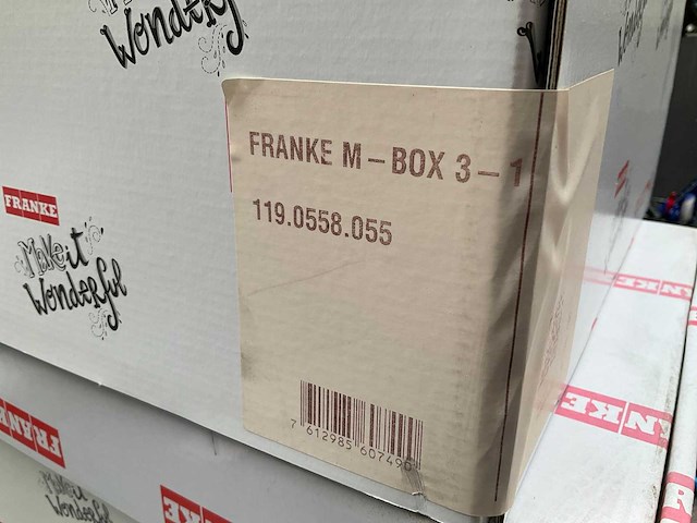 Franke touch 3 helix kokendwaterkraan met boiler 4,7l 3-in-1 industrial black - afbeelding 2 van  17
