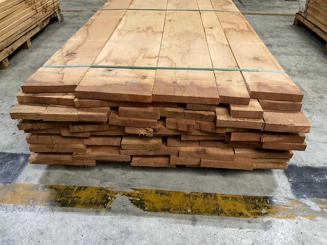 Frans eiken planken 27 mm ca. 0,713 m³ - afbeelding 1 van  2