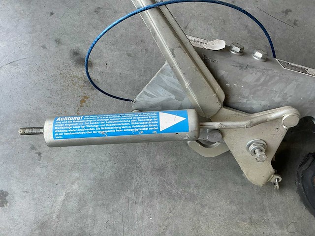 Frans schlegl sfv 20 oplooprem met kogelkoppeling - afbeelding 5 van  5