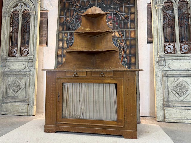 Franse authentieke kast - afbeelding 1 van  5