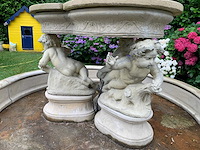 Franse stijl putti fontein - afbeelding 2 van  2