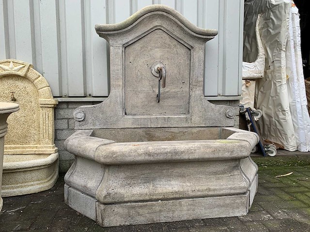 Franse stijl wand fontein - afbeelding 1 van  4