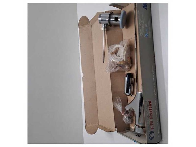 Fratelli frattini single lever mixer tab - 19055 - afbeelding 1 van  2