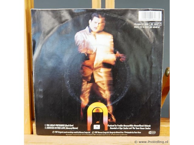 Freddie mercury - afbeelding 2 van  4