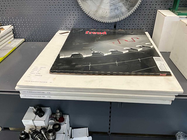 Frees- draai- en zaaggereedschappen - afbeelding 2 van  19