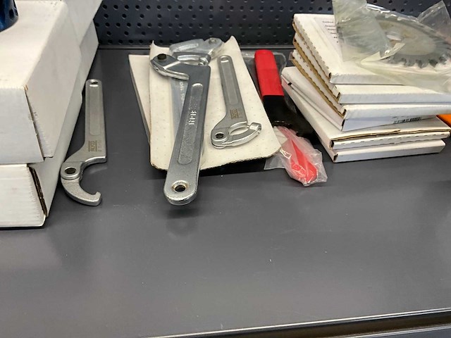 Frees- draai- en zaaggereedschappen - afbeelding 8 van  19