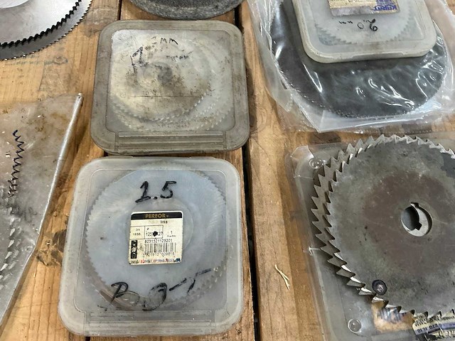 Frees en zaagbladen - afbeelding 5 van  6