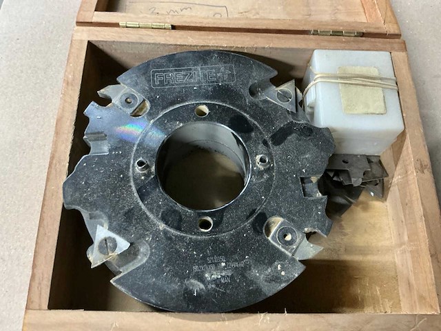 Freesgereedschap (13x) - afbeelding 11 van  19
