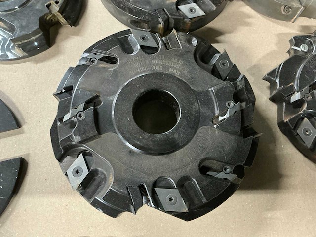 Freesgereedschap (13x) - afbeelding 18 van  19