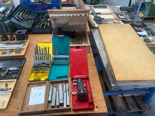 Freesgereedschap en diversen - afbeelding 1 van  4